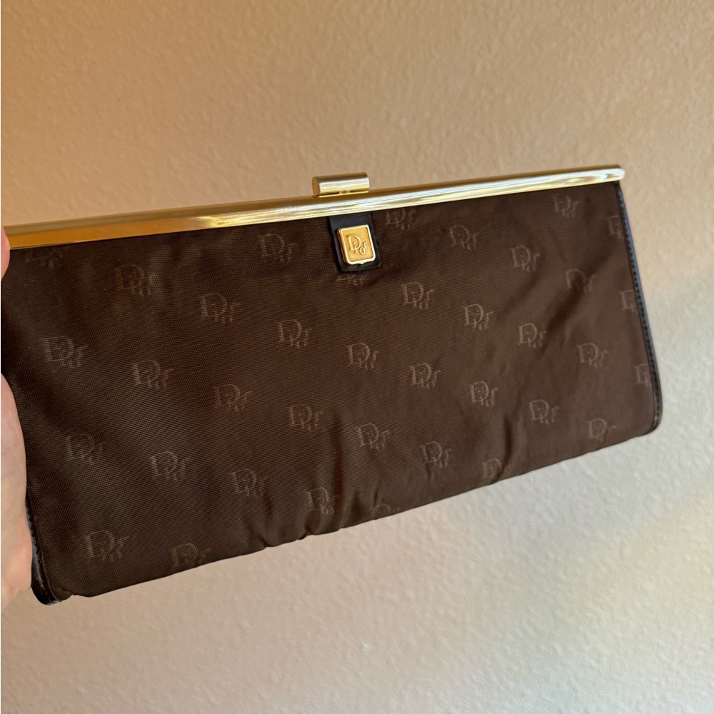 RARE Authentic Vintage Dior Monogram Kisslock Clutch-Hard to Fiind